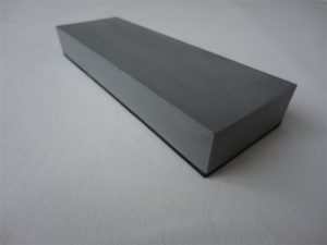 827030